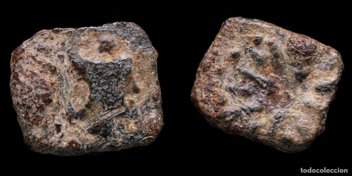 Monedas ib&eacute;ricas: Ancient Hispania - Malaca (Malaga) Ae Sextant - 11 mm / 1,12 gr.