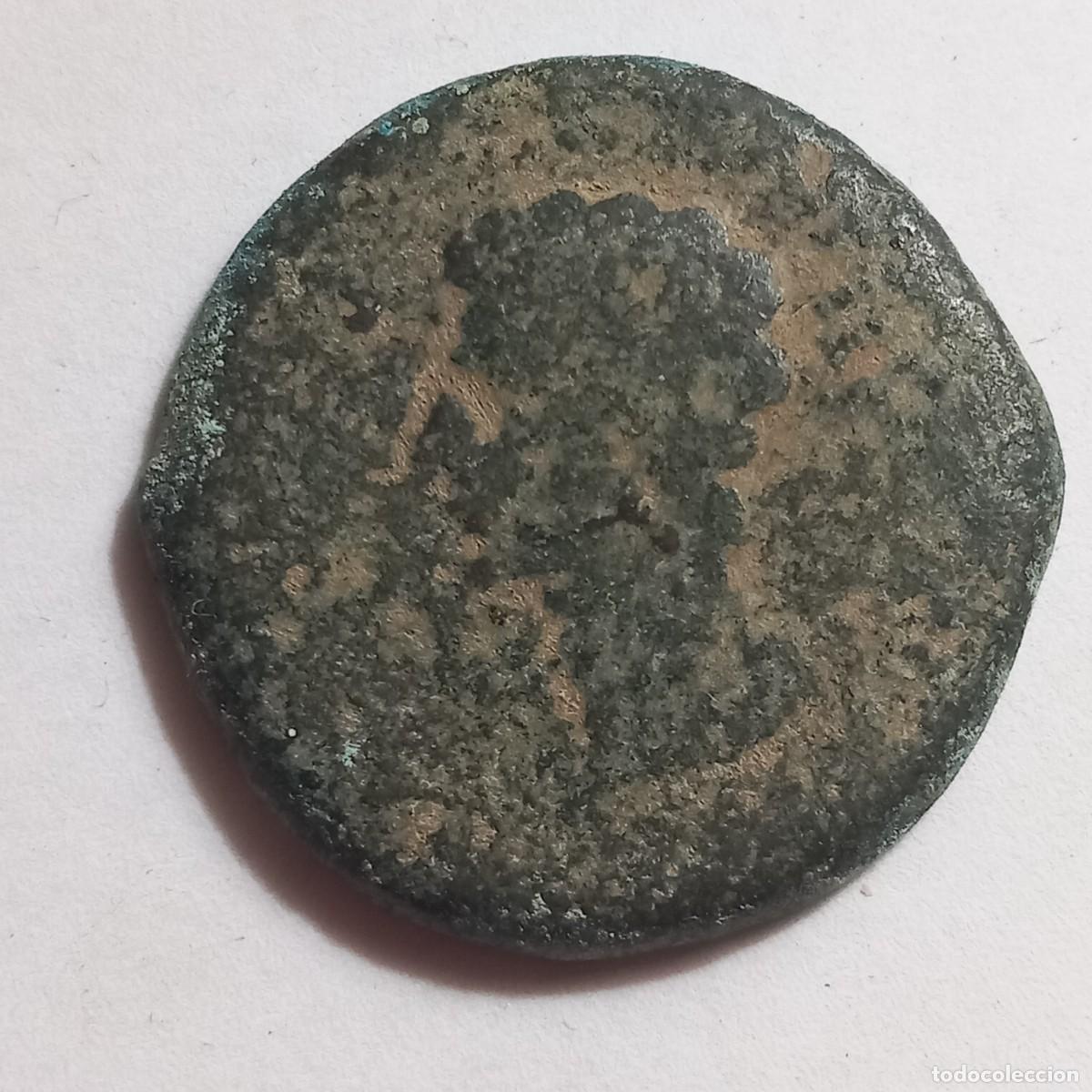 Monedas ib&eacute;ricas: Dupondio de Colonia Patricia.