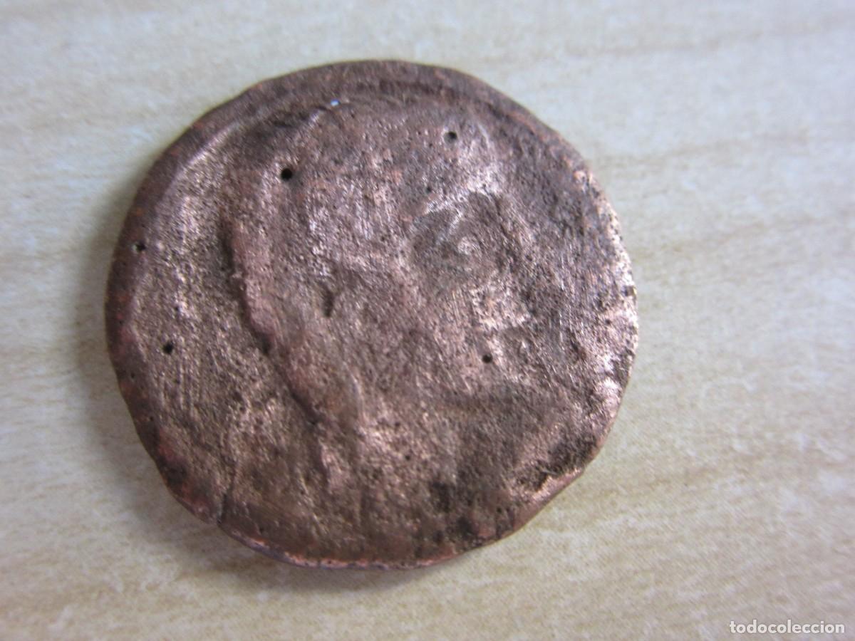 Monedas ib&eacute;ricas: Semis de C&aacute;stulo (cerca de Linares -Ja&eacute;n ) S I AC Reverso Toro Medidas 2,1 cm