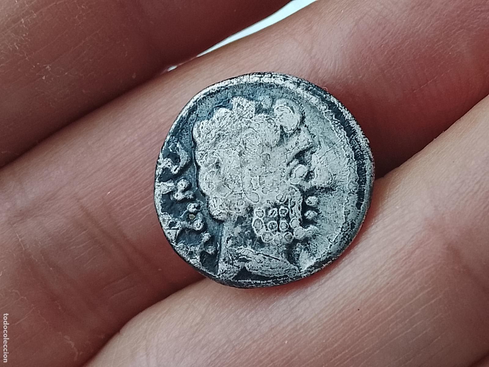 Monedas ib&eacute;ricas: Buen denario de plata maciza de Baskunes, Navarra