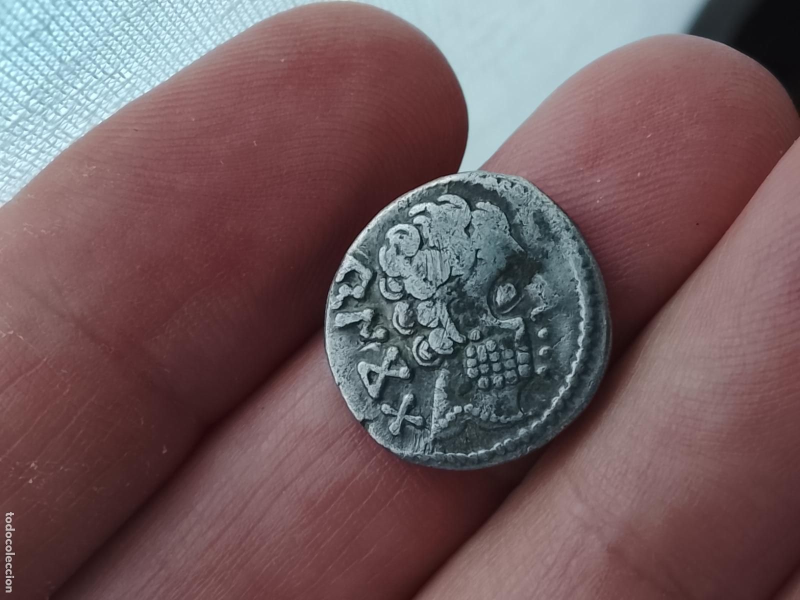Monedas ib&eacute;ricas: Buen denario de plata maciza de Baskunes, Navarra
