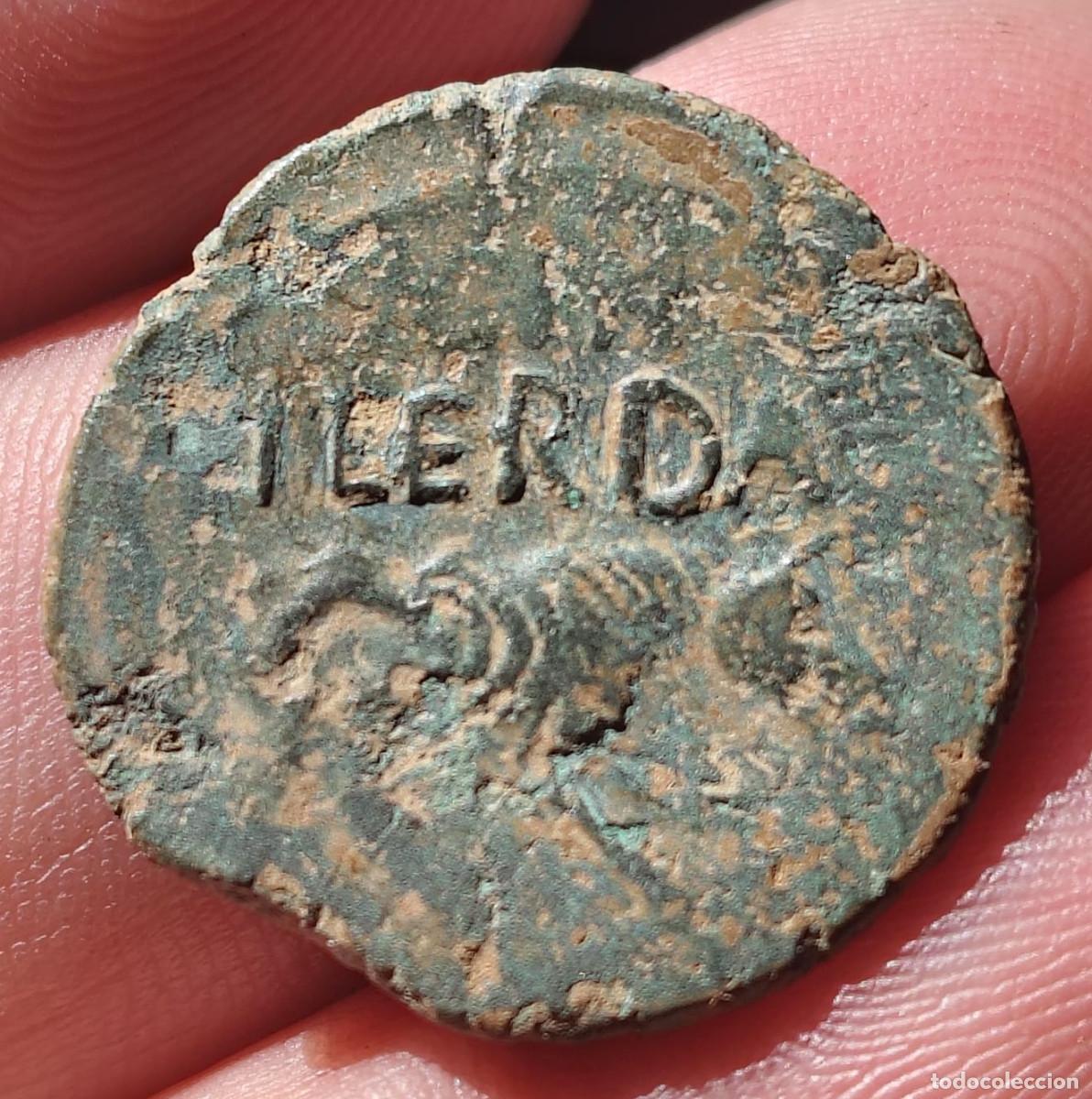 Iberian Coins: XS- ILERDA (Lleida) Augusto (27 aC-14 dC) As Lobo en marcha