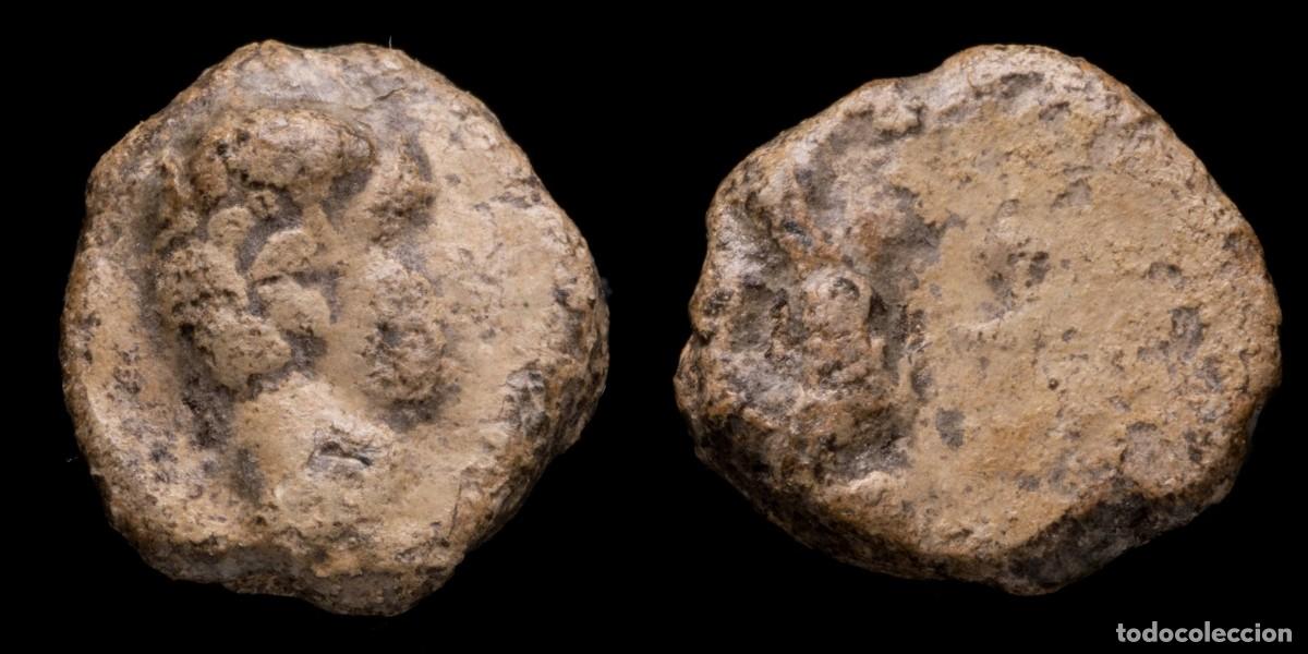 Monedas ib&eacute;ricas: Ancient Hispania - Lead Monetiforme, mining Series - 13 mm / 2,67 gr.