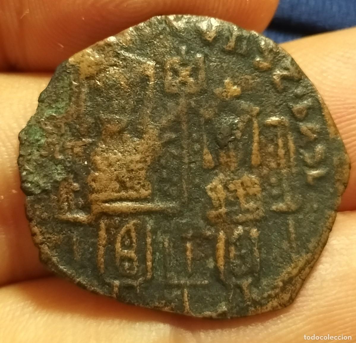 Monedas Imperio bizantino: FOLLIS BASILIO I y CONSTANTINO VII 867-869 MUY RARA