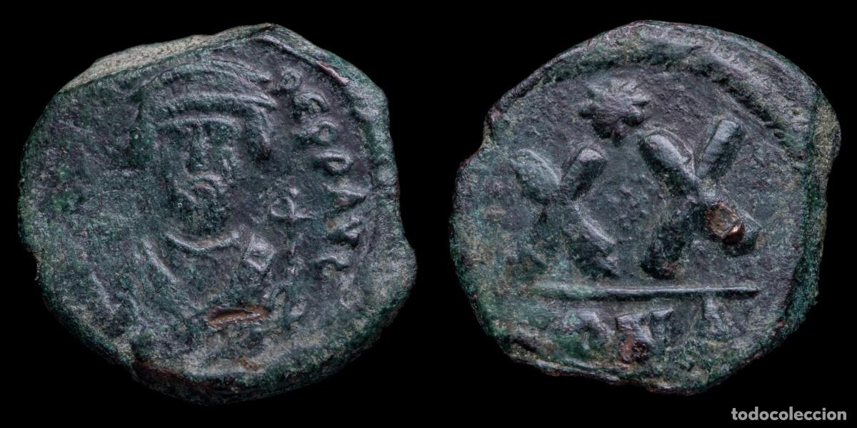 Monedas Imperio bizantino: Phocas Half Follis - Large XX, Constantinople - 21 mm / 5,33 gr.