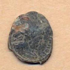 Monedas Imperio Romano: BRO 110 - MONEDA ROMANA - REVERSO PERSONAJES ESTILIZADOS MEDIDAS SOBRE 17 X 15 MM