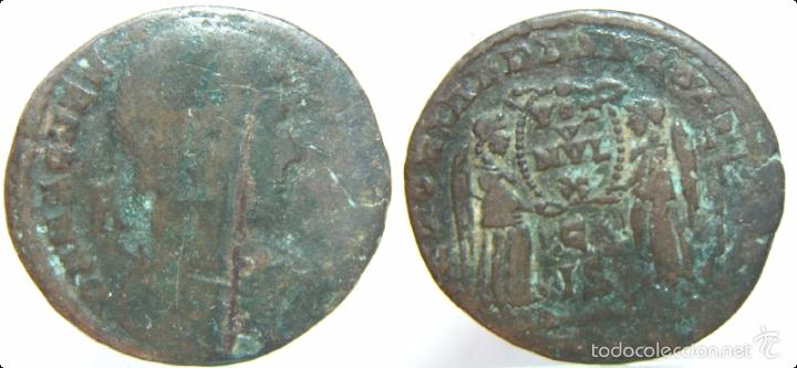 Monedas Imperio romano: Moneda Romana del emperador Magnentius - Foto 1