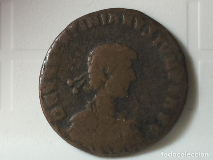 Monedas Imperio romano: MONEDA AE VALENTINIANO. - Foto 1