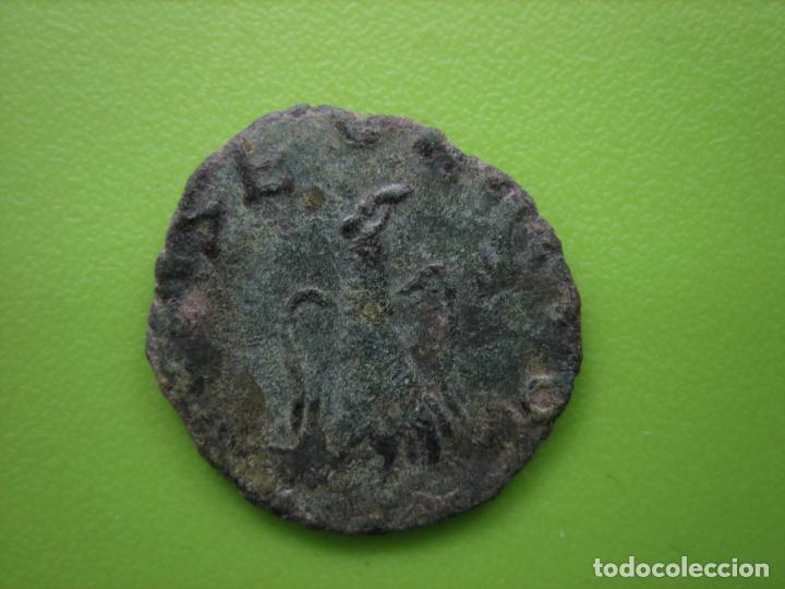 Monedas Imperio romano: 4. Moneda Romana de Bajo imperio. A clasificar - Foto 2