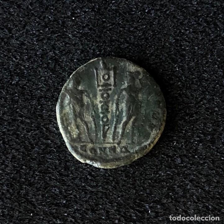 Monedas Imperio romano: Moneda Constancio II. Imperio romano. - Foto 2