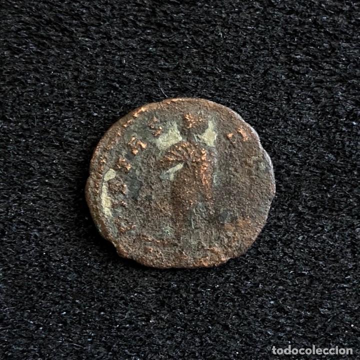 Monedas Imperio romano: MONEDA HELENA. IMPERIO ROMANO. - Foto 2
