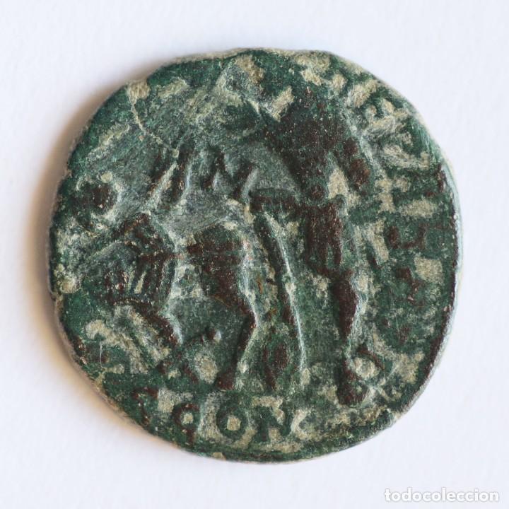 Monedas Imperio romano: CENTENIONAL CONSTANCIO ARLES - Foto 2