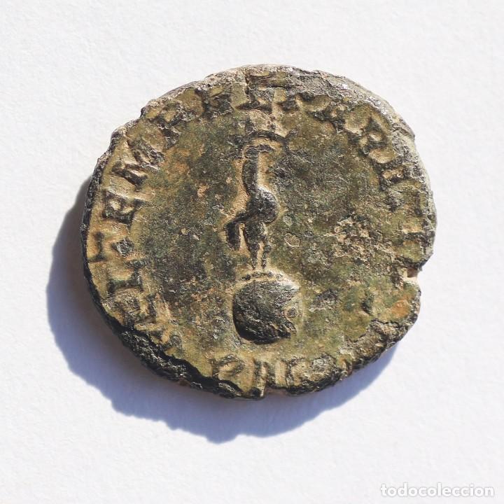 Monedas Imperio romano: CENTENIONAL CONSTANCIO ARLES AVE FENIX - Foto 2