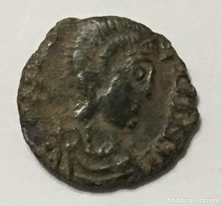 Monedas Imperio romano: CONSTANCIO II 1/2 CENTENIONAL - Foto 1