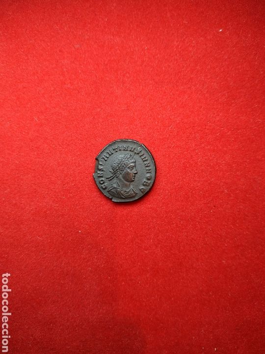 Monedas Imperio romano: AE3 Constantino II, poco com&uacute;n - Foto 2