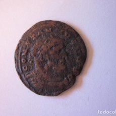 Monedas Imperio Romano: FOLLIS DE CONSTANCIO I. GENIO POPULI ROMANI.