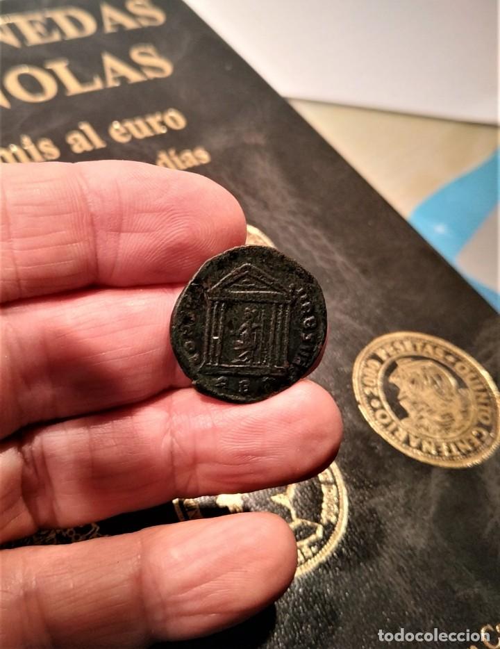 Monedas Imperio romano: FOLLIS DEL EMPERADOR MAXENTIUS - Foto 2