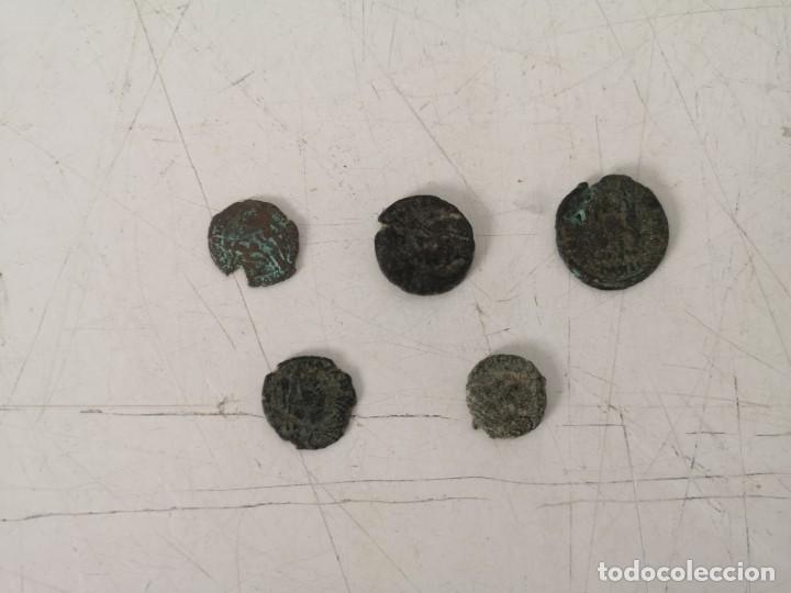 LOTE DE 5 ANTIGUAS MONEDAS ROMANAS, BAJO IMPERIO, A CLASIFICAR (Numismática - Periodo Antiguo - Roma Imperio)