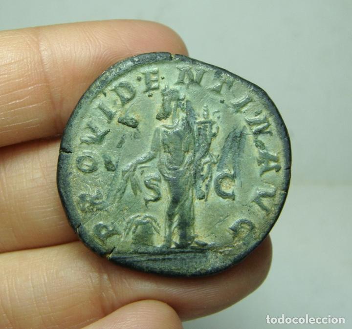 Monedas Imperio romano: Sestercio de Alejandro Severo (232 d.C) PROVIDENTIA AVG SC - Foto 3