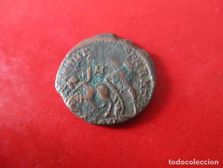 Monedas Imperio romano: Imperio Romano. moneda de Constancio I - Foto 2
