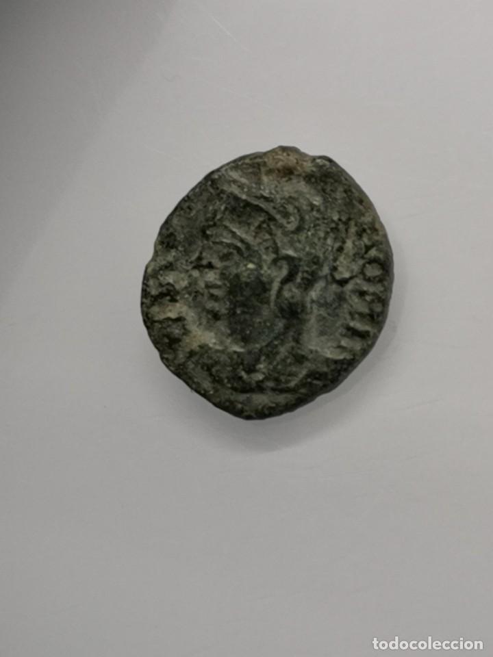 Monedas Imperio romano: Constantin&oacute;polis. Medio Centenional, GLORIA EXERCITVS. Constancio (337-340) - Foto 3