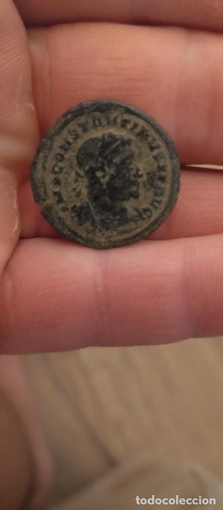 Monedas Imperio romano: Follis numun de Constancio cloro n&rdquo;121 - Foto 1