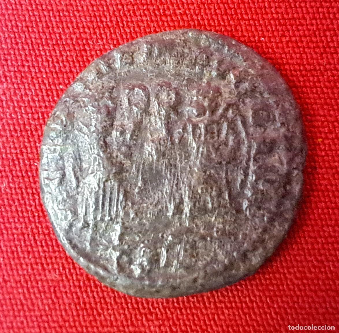 Monedas Imperio romano: Moneda romana del Emperador Constancio II - Foto 3