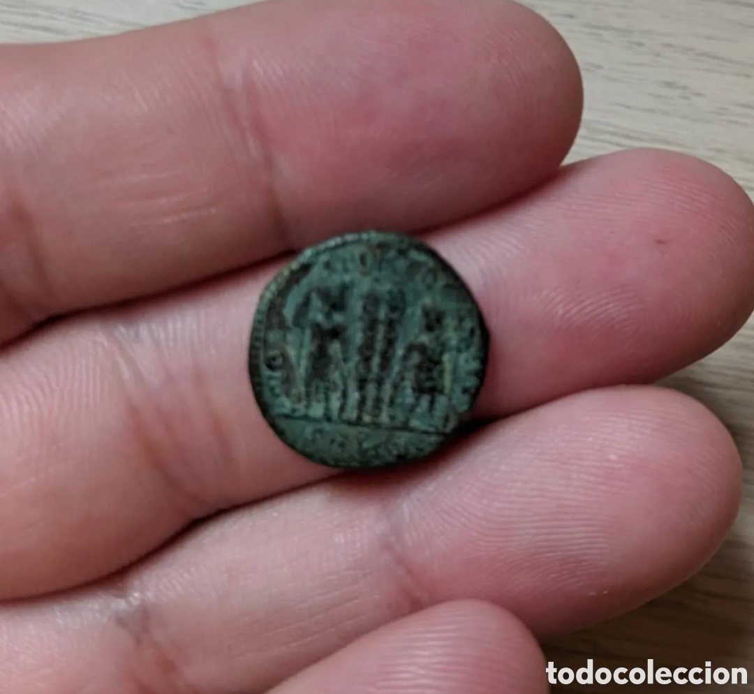 Monedas Imperio romano: Medio Centenional Constancio II. 333-335 d.c. - Foto 2