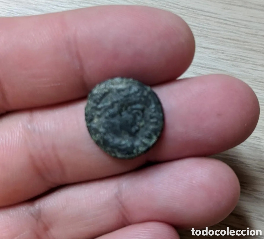 Monedas Imperio romano: CONSTANCIO II (347-348 dC) Medio Centenional - Foto 1
