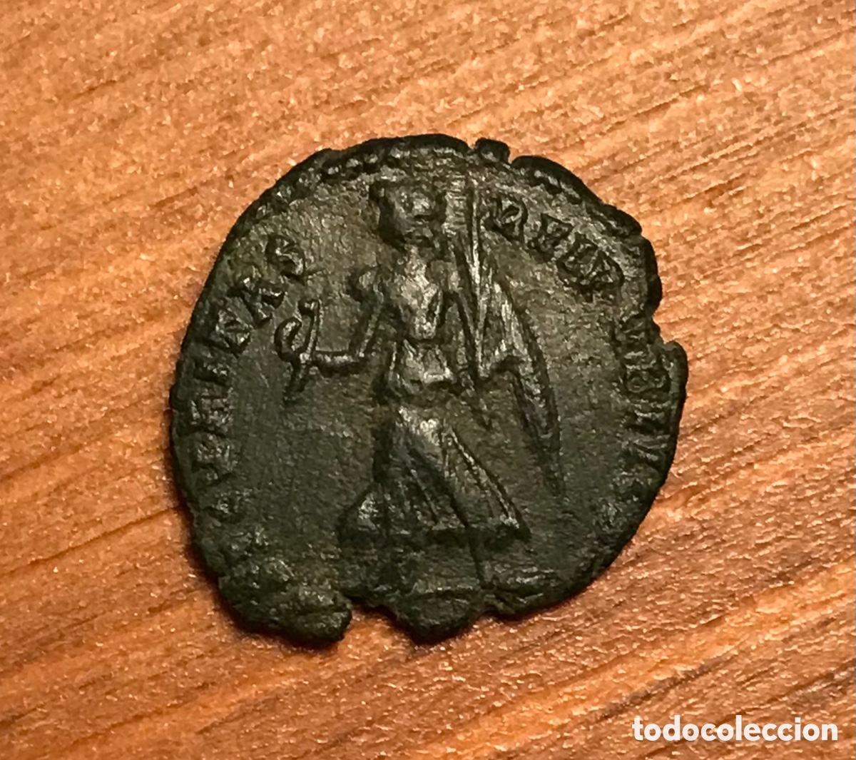 Monedas Imperio romano: Moneda Romana. Valentiniano I. Centenional. 367-375 DC. MBC+ - Foto 2