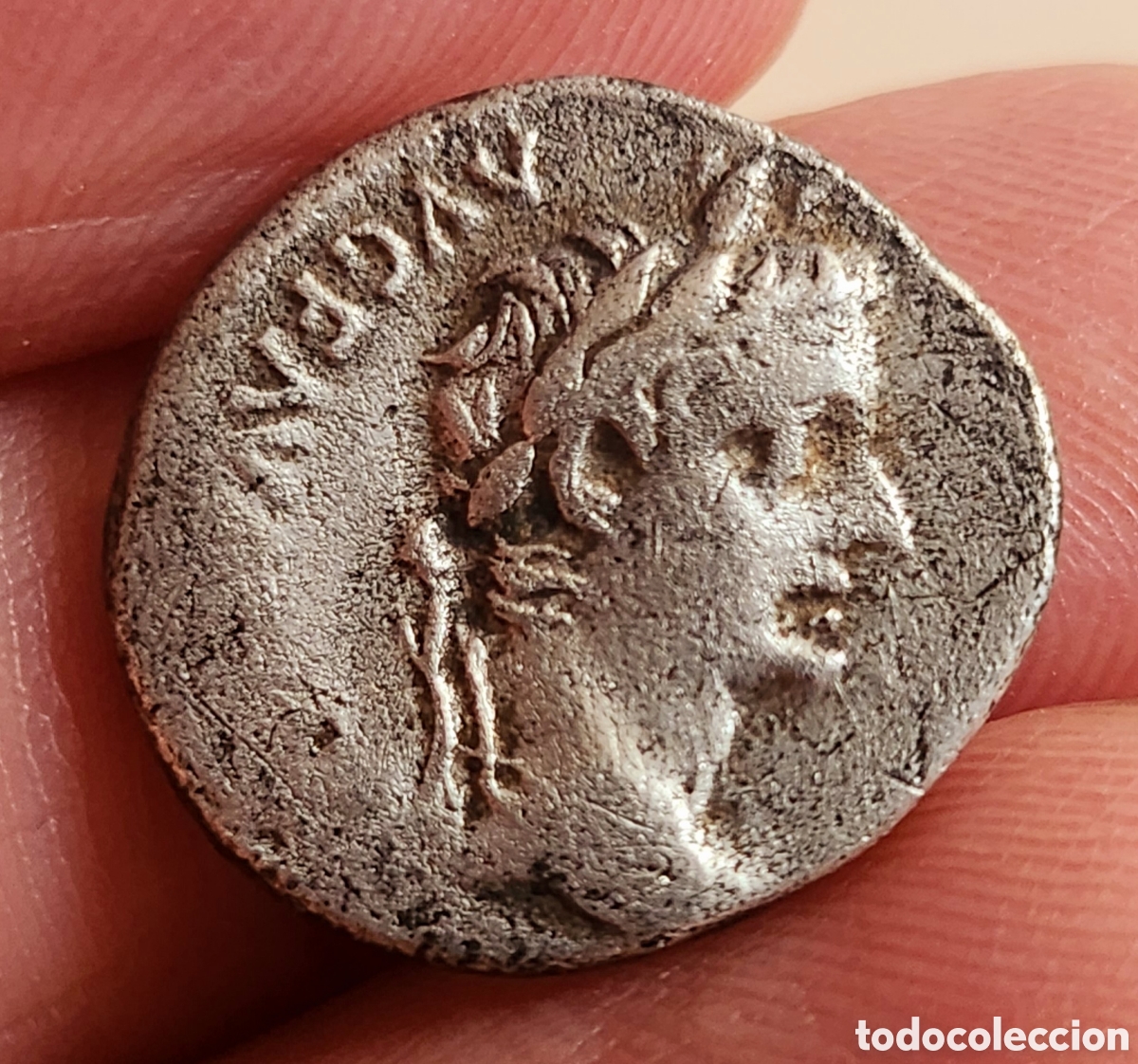 Monedas Imperio romano: Denario de Tiberio Pontif Maxim - Foto 3