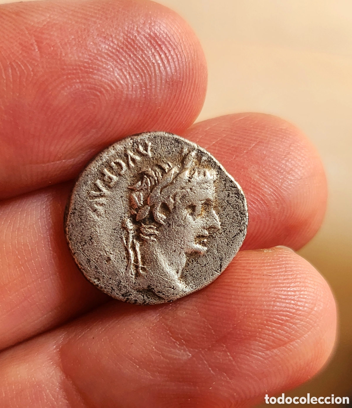 Monedas Imperio romano: Denario de Tiberio Pontif Maxim - Foto 8