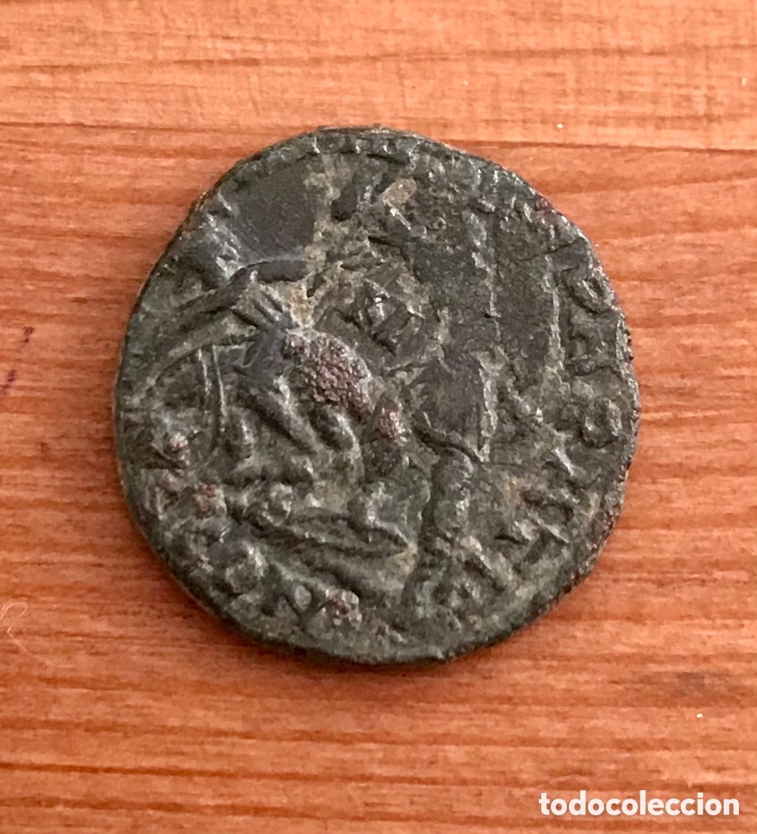 Monedas Imperio romano: Moneda Romana. Constancio II. 350-355. MBC. - Foto 2