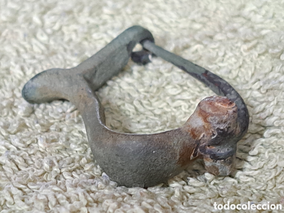 Monedas Imperio romano: Fibula de la &eacute;poca romana en bronce completa con aguja - Foto 4
