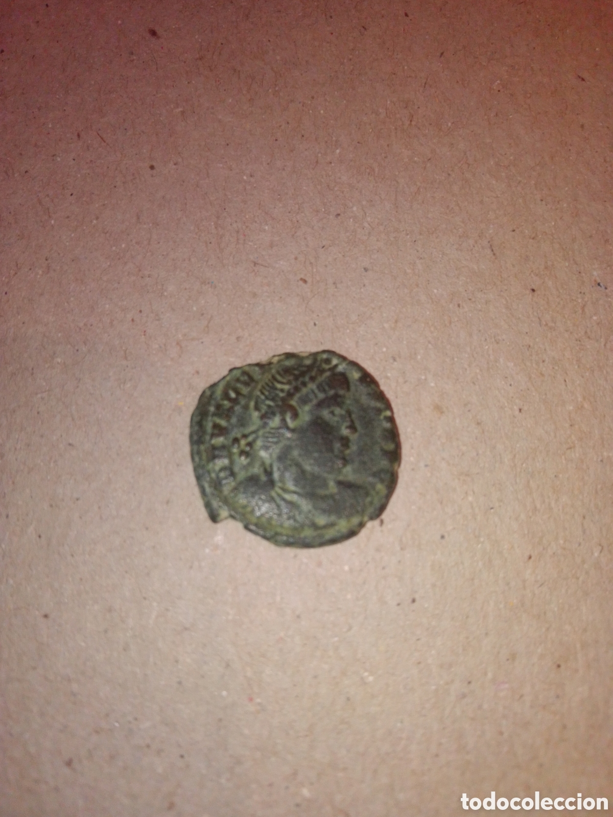 Monedas Imperio romano: Moneda romana creo que Constantino - Foto 1