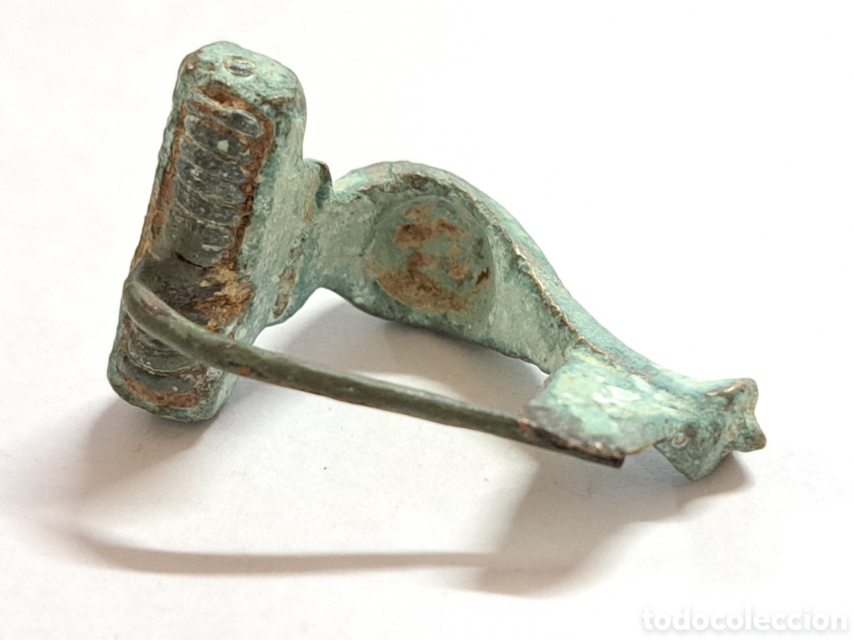 Monedas Imperio romano: Fibula de la &eacute;poca romana en bronce completa con aguja - Foto 8