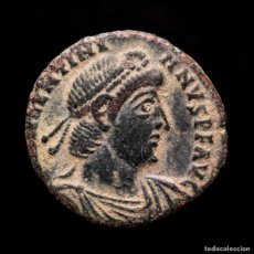 Monedas Imperio Romano: VALENTINIANO I Æ FOLLIS. ROMA. SM♥RP. SECVRITAS REIPVBLICAE (6325)