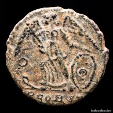 Monedas Imperio Romano: CONSTANTINOPOLIS, FOLLIS CONMEMORATIVO DE ARLES - O - PCONST (46)
