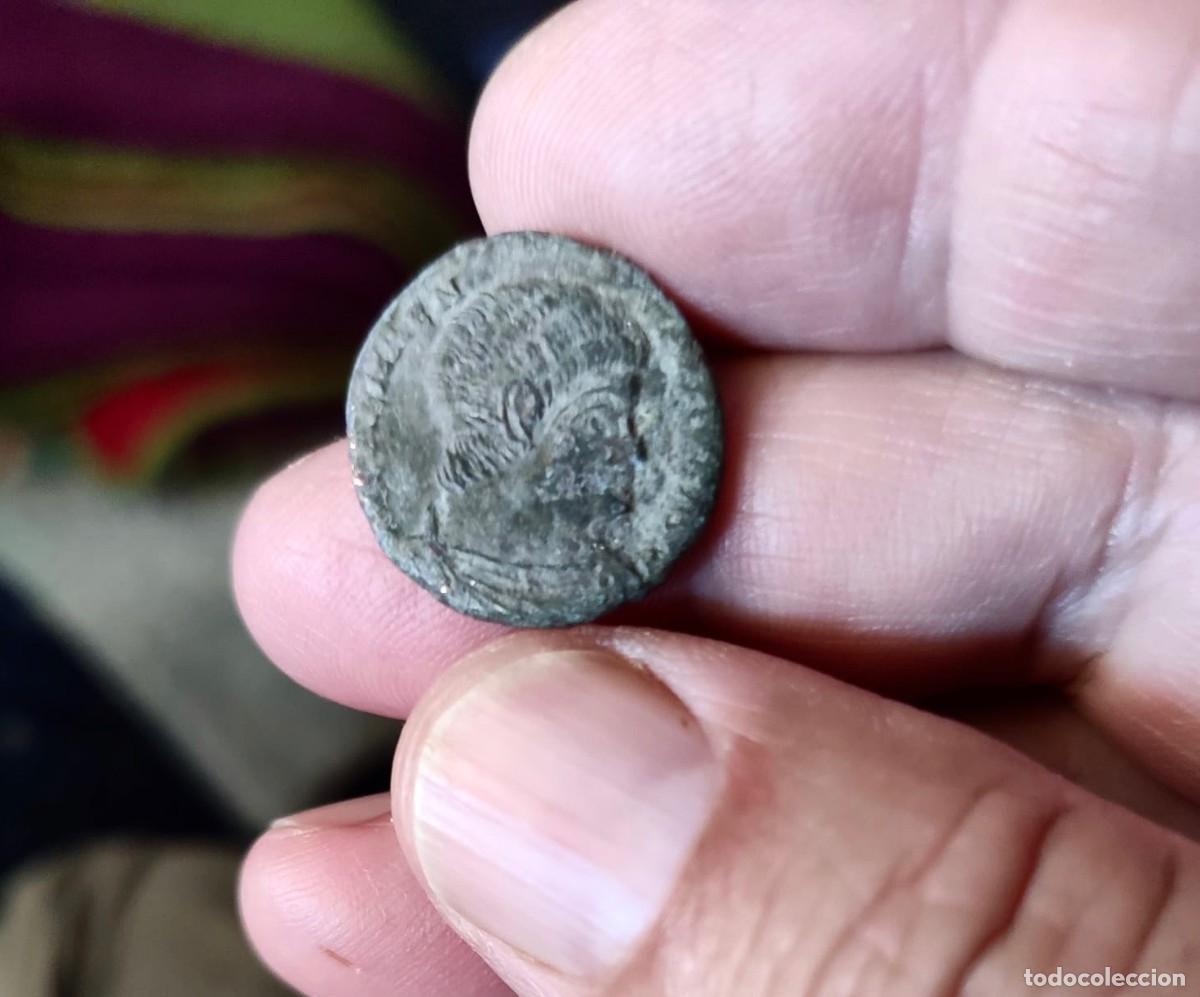 Monedas Imperio romano: ESCASO CENTINONAL DEL EMPERADOR MAGNENTIUS - Foto 1