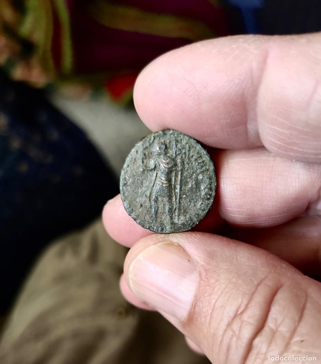 Monedas Imperio romano: ESCASO CENTINONAL DEL EMPERADOR MAGNENTIUS - Foto 2