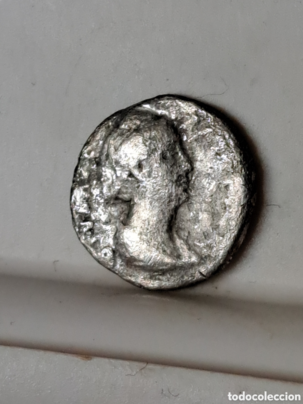 Monedas Imperio romano: Denario de plata emperatriz Faustina la mayor - Foto 1