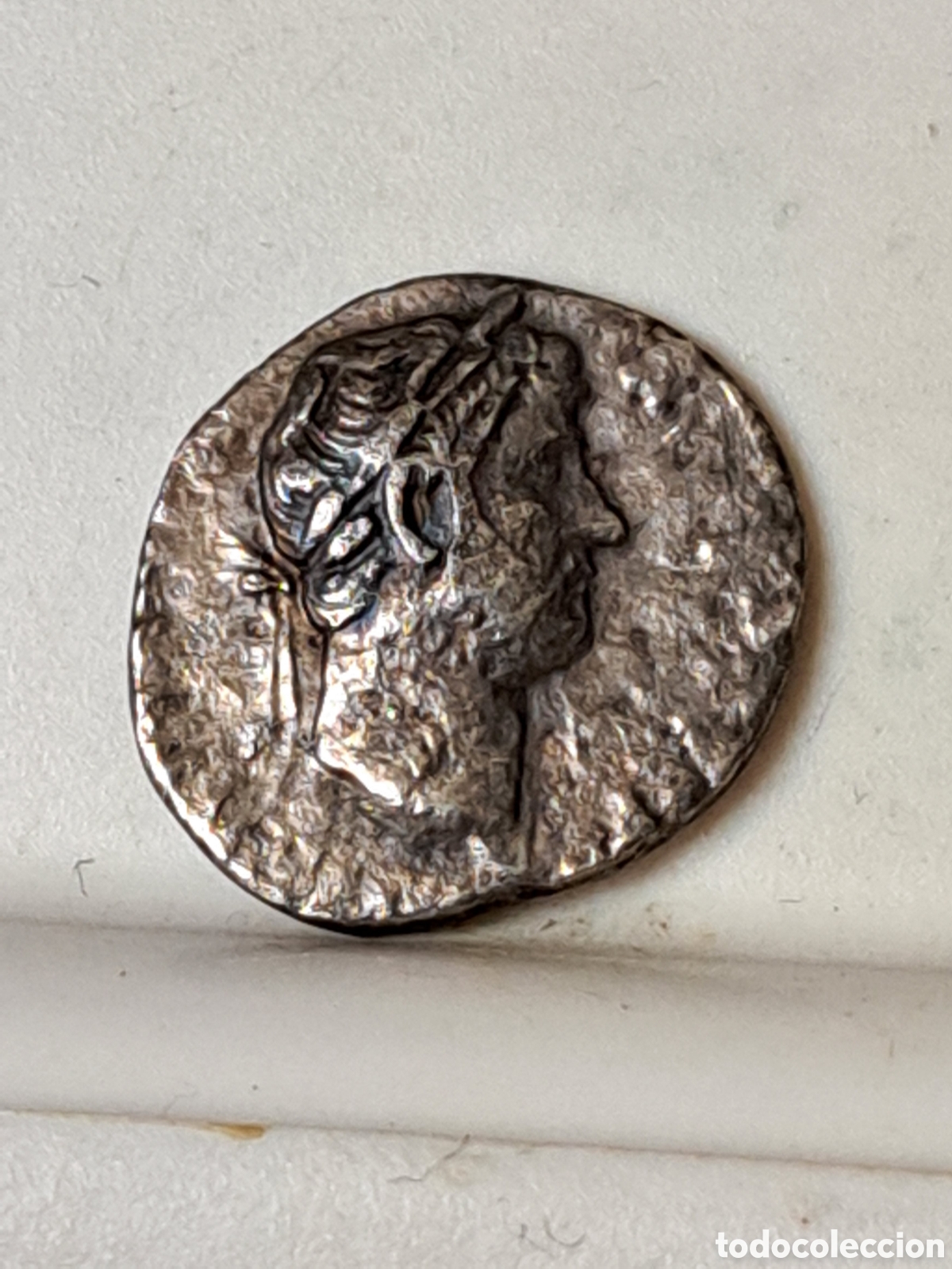 Monedas Imperio romano: Denario de plata del emperador Hadriano - Foto 1