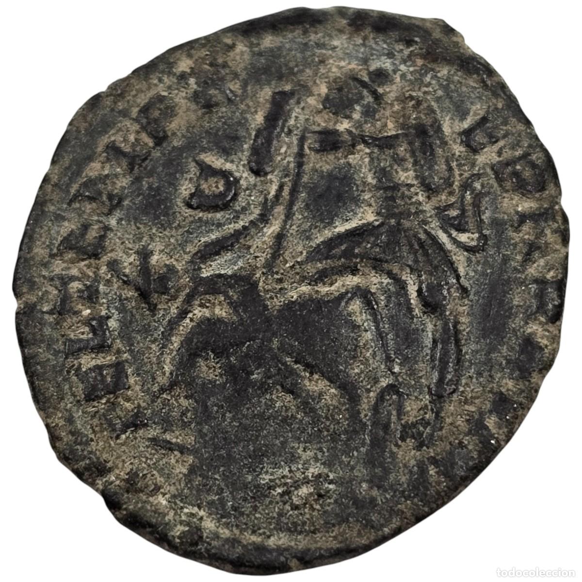 Monedas Imperio romano: MONEDA ROMANA BAJO IMPERIO AE. A IDENTIFICAR. - Foto 2