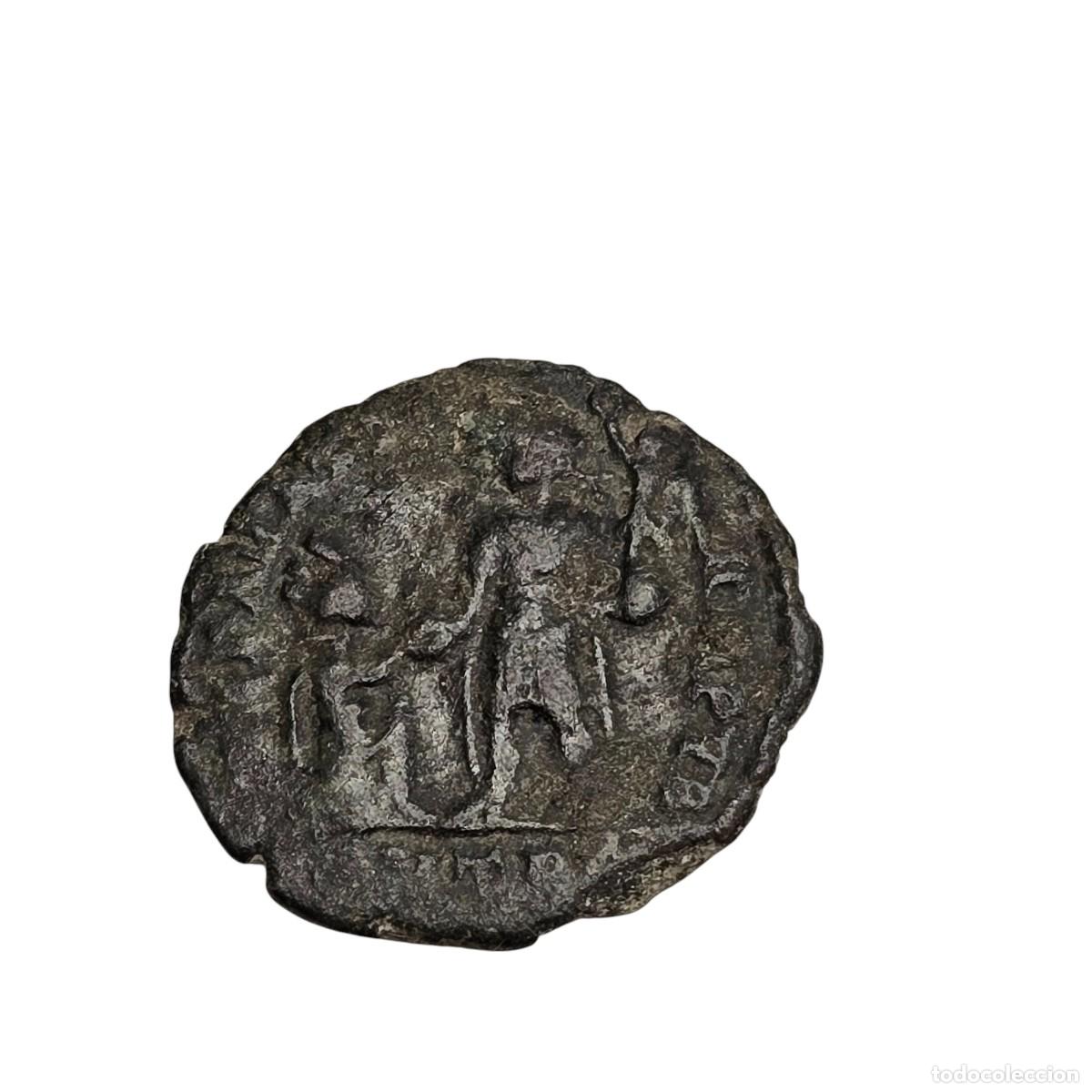 Monedas Imperio romano: MONEDA ROMANA BAJO IMPERIO AE. A IDENTIFICAR. - Foto 2