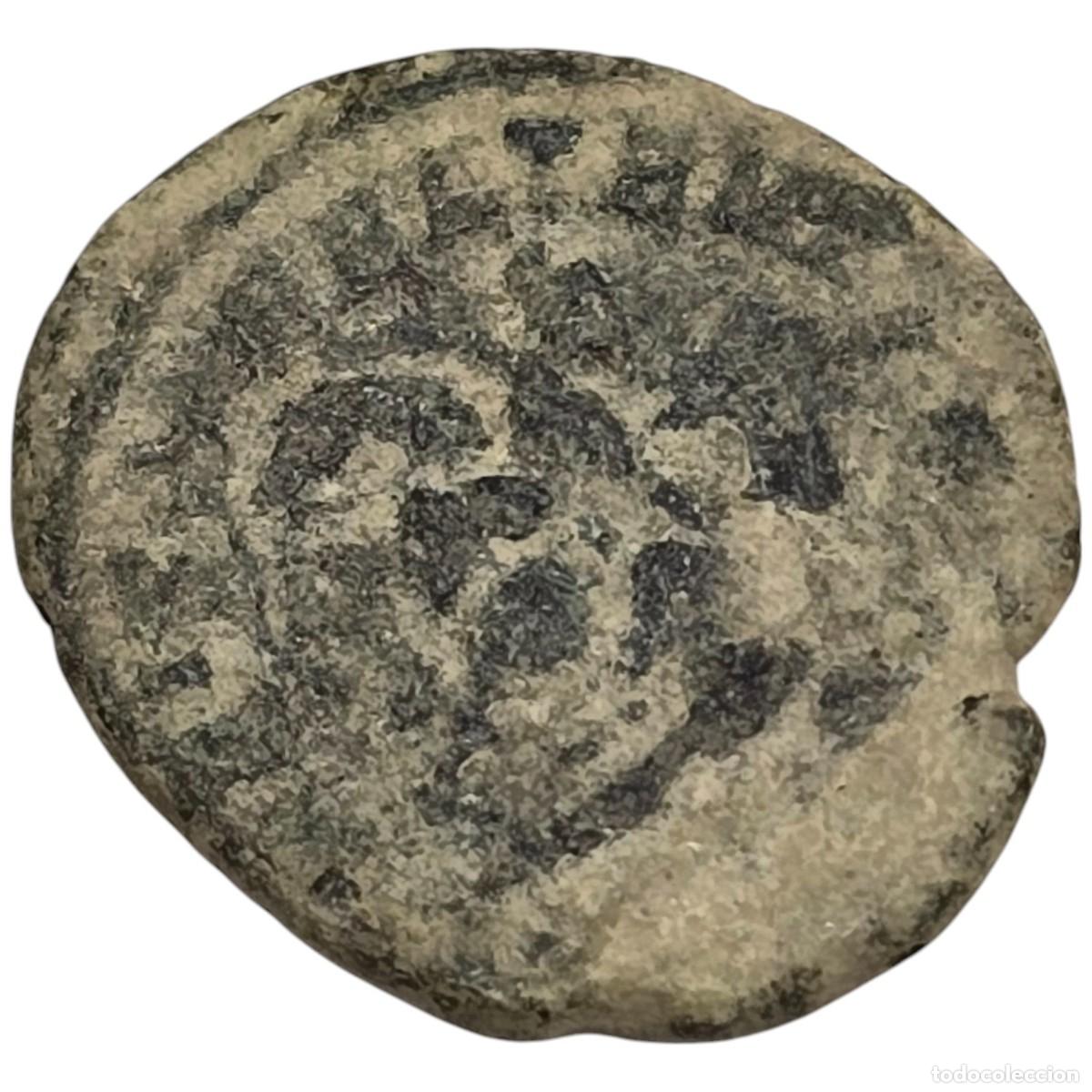 Monedas Imperio romano: MONEDA ROMANA BAJO IMPERIO AE. A IDENTIFICAR. - Foto 2