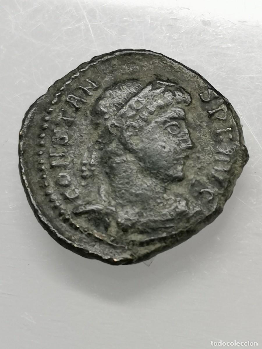 Monedas Imperio romano: CONSTANTE - 1/2 CENTENIONAL - GLORIA EXERCITVS - (337-340 d.C.) - Foto 4