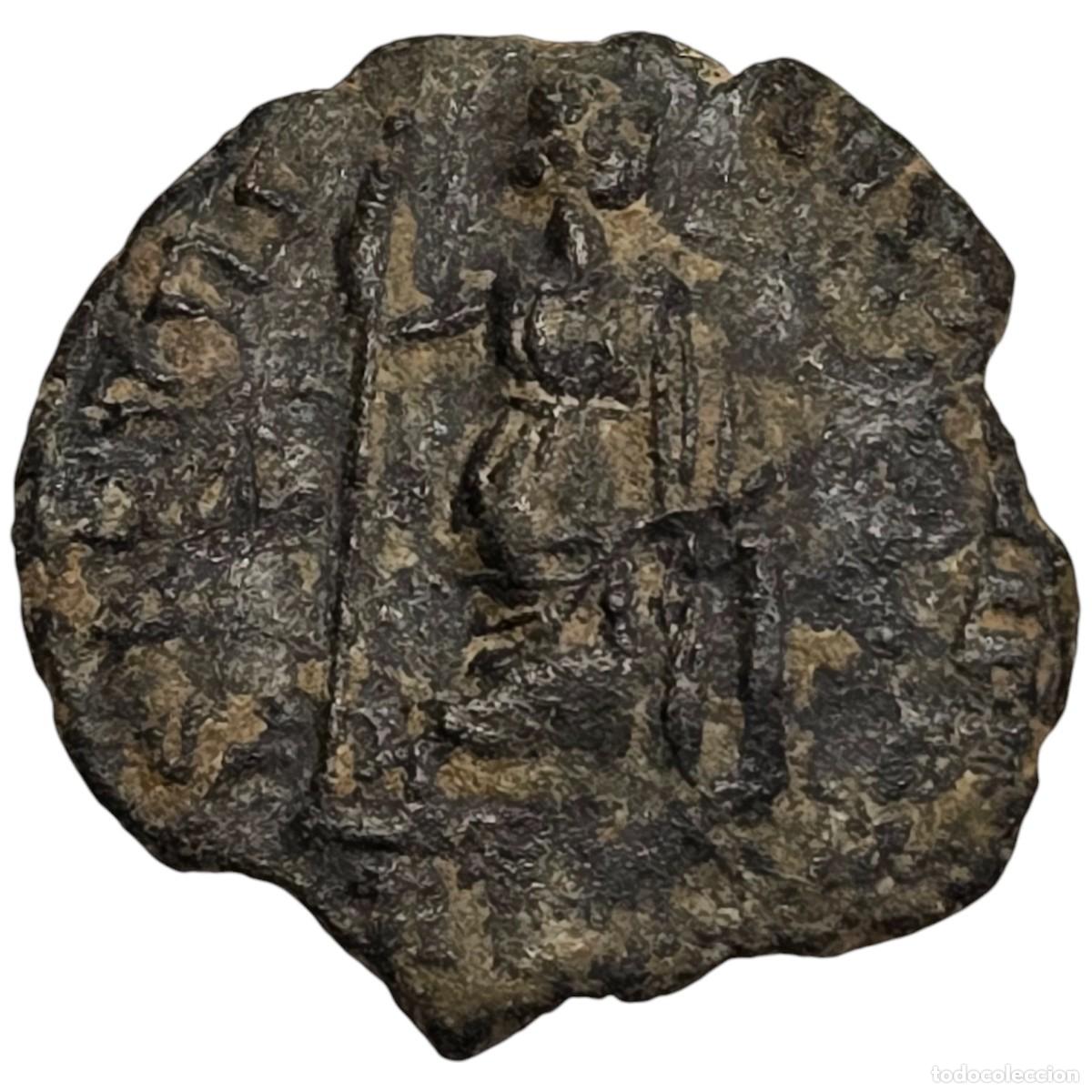Monedas Imperio romano: MONEDA ROMANA BAJO IMPERIO AE. A IDENTIFICAR. - Foto 2