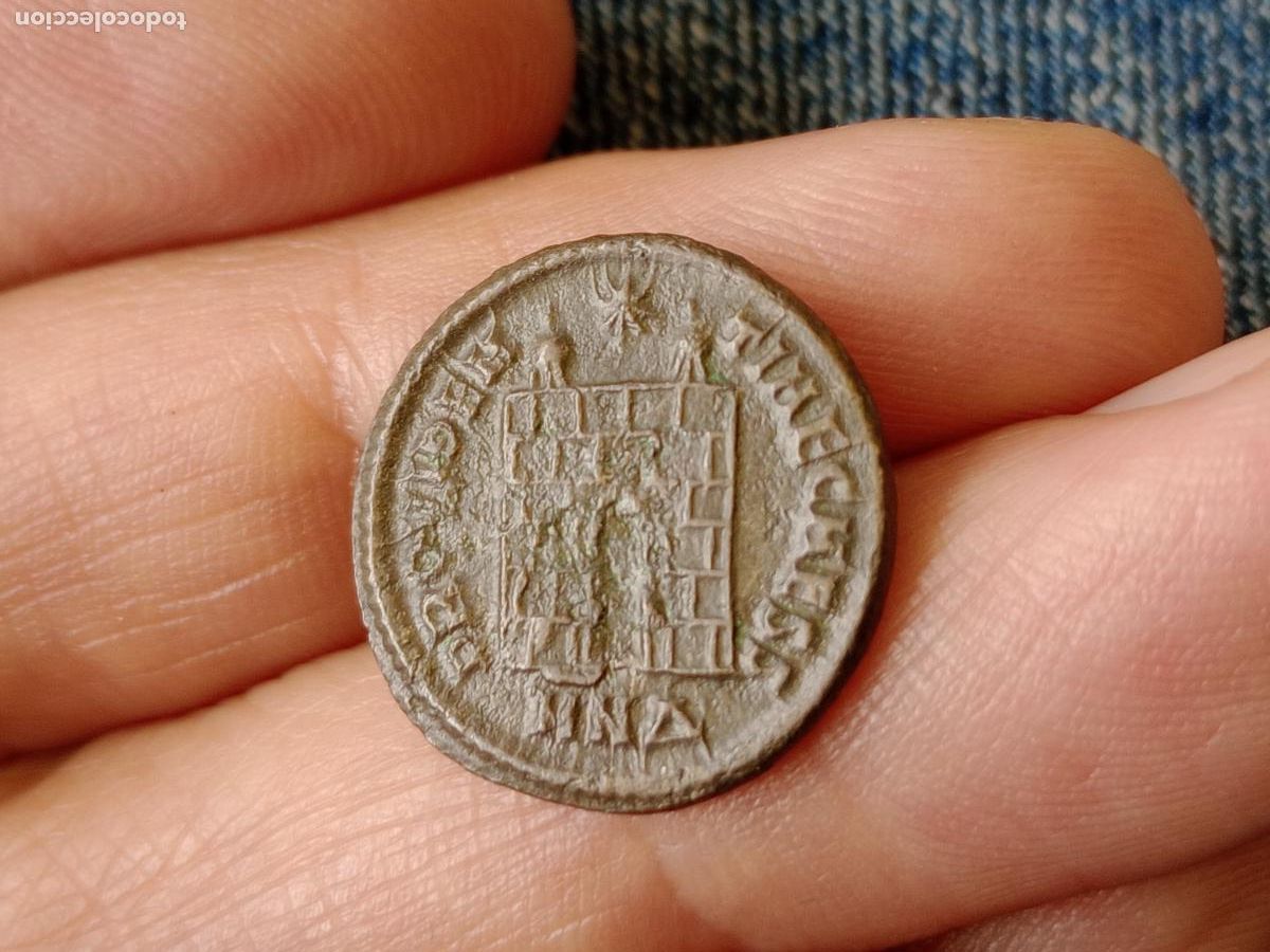 Monedas Imperio romano: Muy buen Constantino II - Foto 2