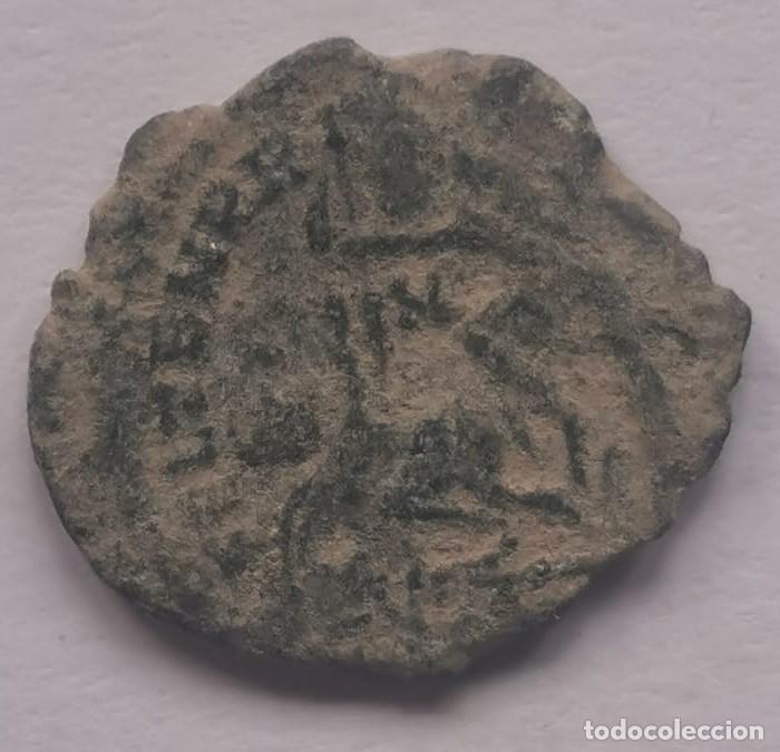 Monedas Imperio romano: AE3 de Constancio II tipo matao - Foto 2