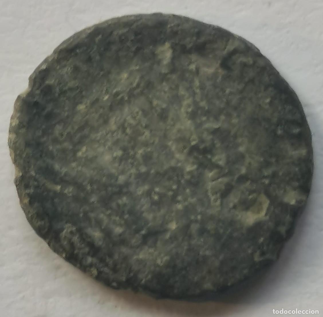 Monedas Imperio romano: AE3 de Constancio II tipo matao - Foto 2